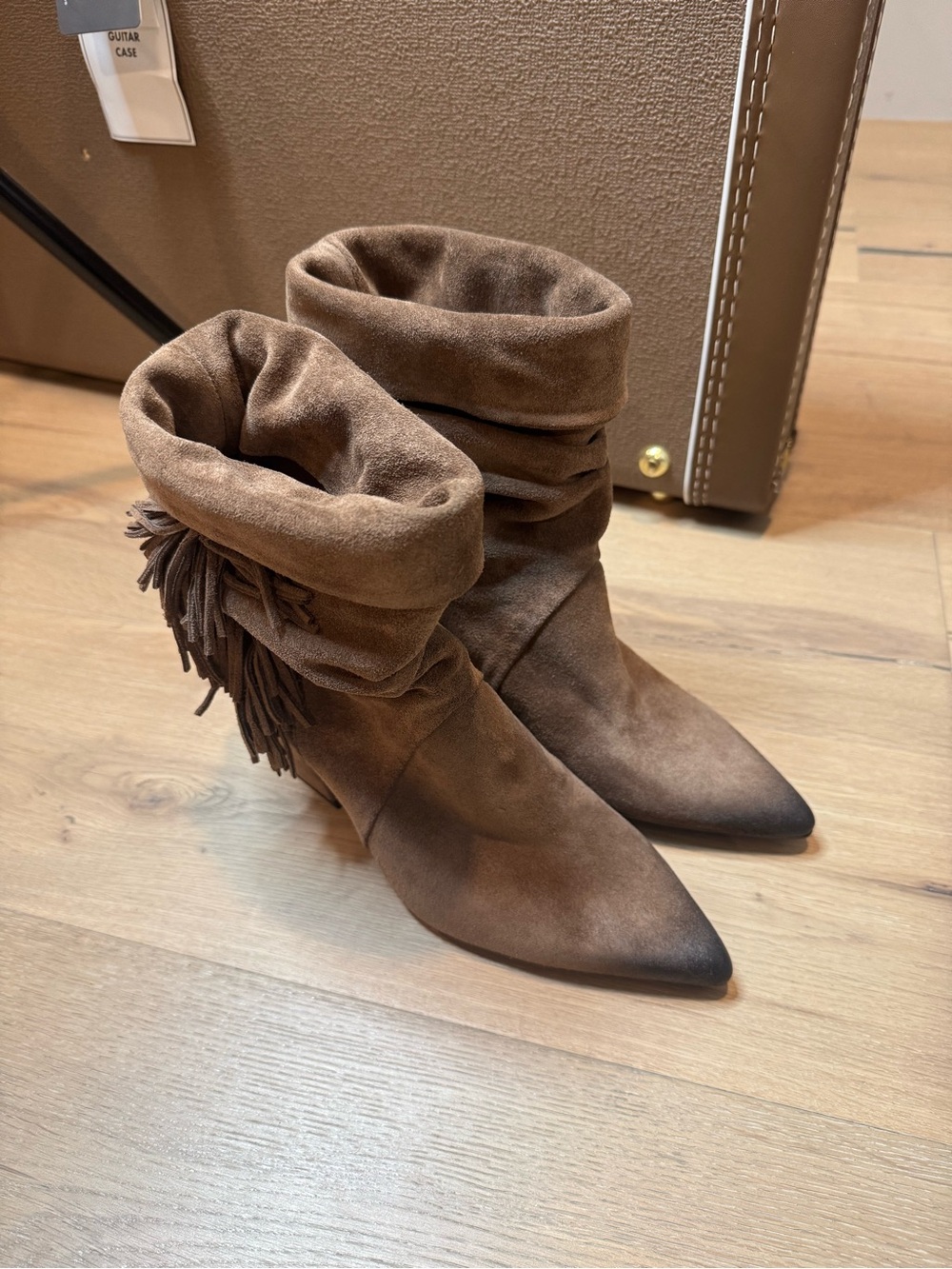 Mimmù Women's Brown Suede Slouch Ankle Boots with Fringe